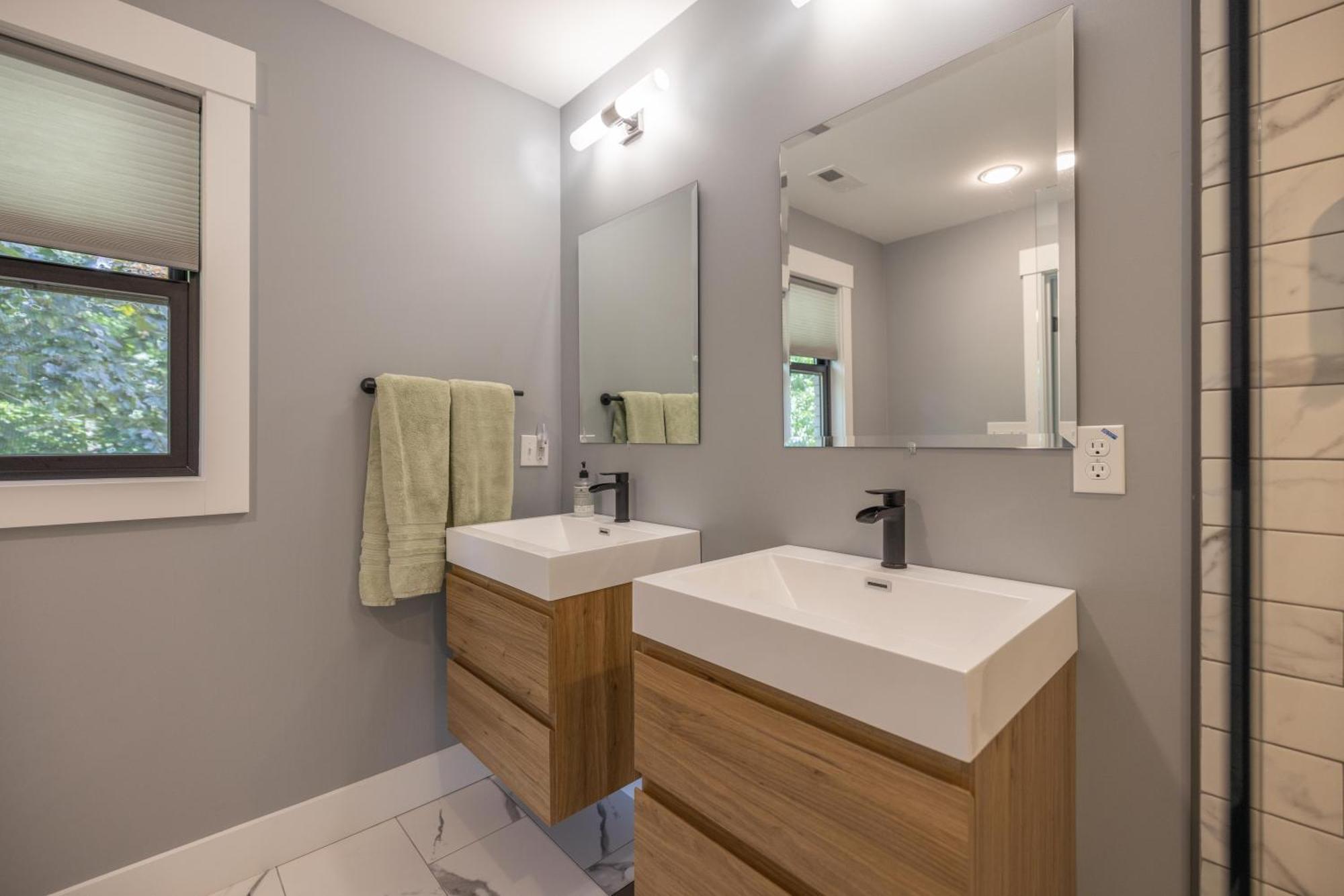 Mid-Century Modern Impeccable Remodel With Hot Tub Villa Asheville Eksteriør bilde